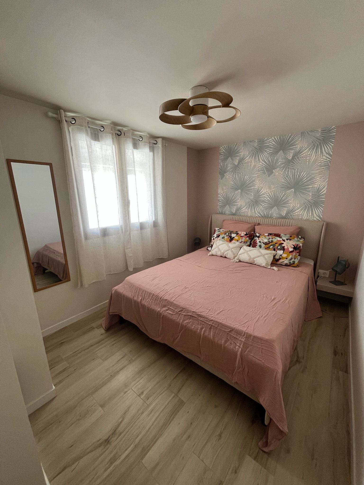 PHOTO-2025-06-10-20-44-50 2.jpg